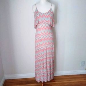 💥 Daisies Spaghetti Strap Maxi Zig Zag Summer Dress
